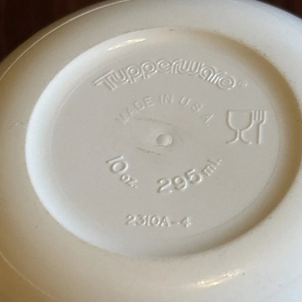 Tupperware sugar bowl